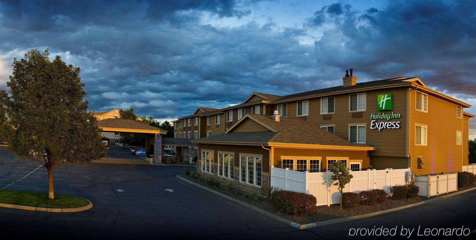 Holiday Inn Express Walla Walla By Ihg Esterno foto